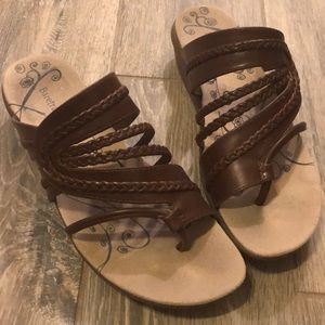 Baretrap Size 7 Women’s Sandals